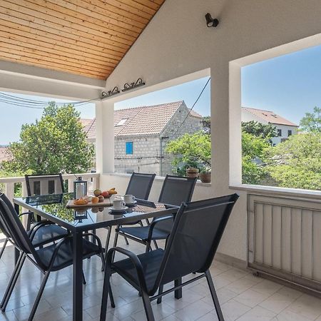 Center Apartment Golden Ray Bol Exterior foto